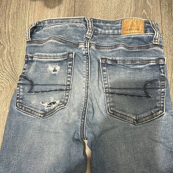 AE skinny semi-ripped high waisted jeans. Size 00 x-short - Picture 7 of 8